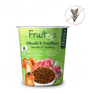 Лакомство Bosch Fruitees с косулей и брусникой 0.2кг